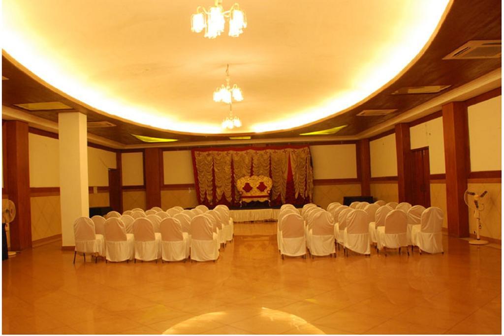 Hotel Nalapad Residency Mysore Eksteriør billede